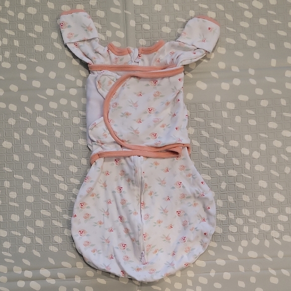 Swaddle Designs Pink Floral Omni 6-Way Swaddle Sack With Adjustable Wrap - Picture 1 of 1